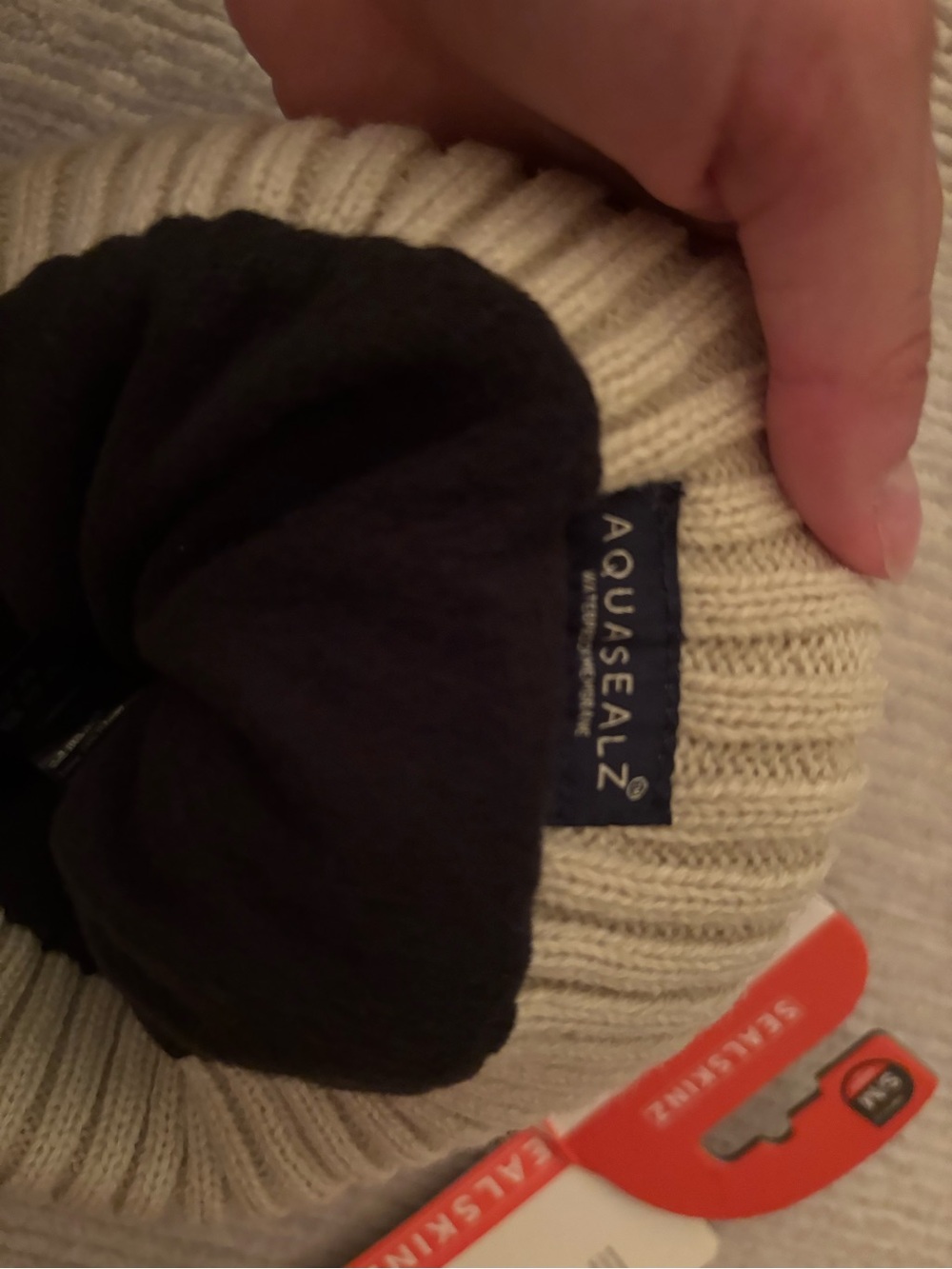 Sealskinz Colby Knit Beanie in Light Beige - Picture 5 of 7